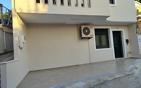 Kamares Modern Suite